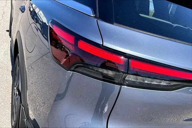 New 2027 Blue INFINITI LUXE image 31
