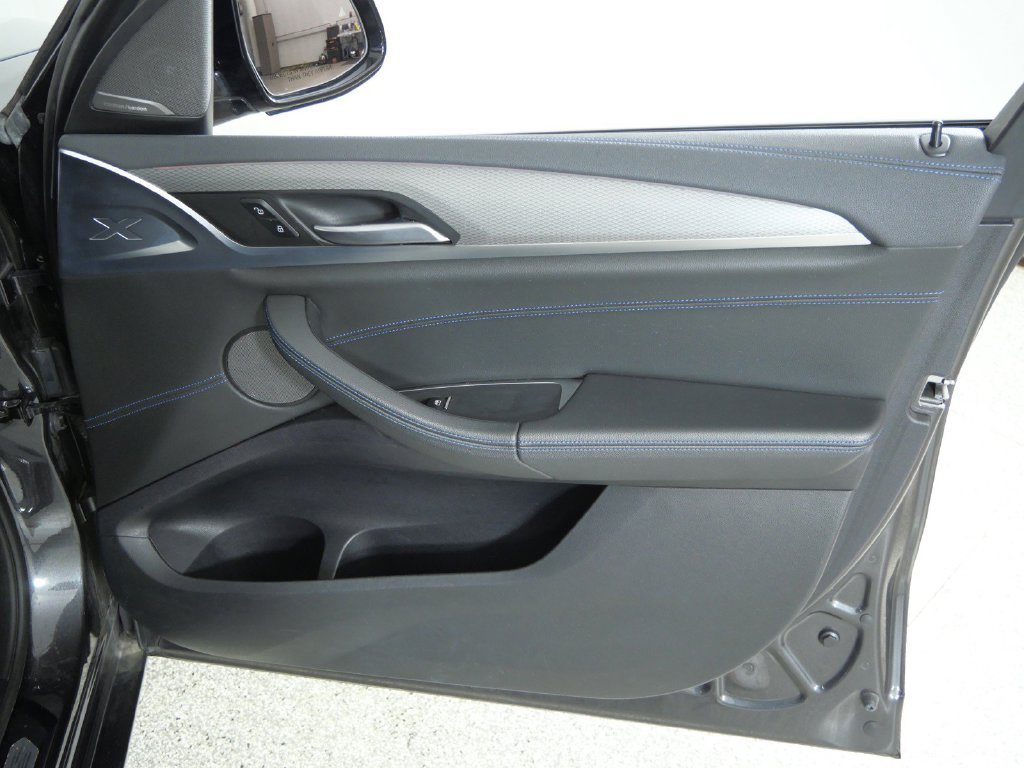 Used 2019 Dark Graphite Metallic BMW M40i image 20