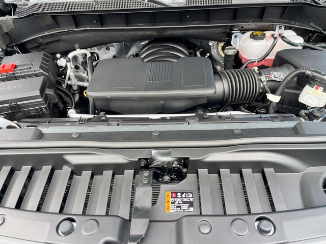 Used 2026 Sterling Gray Metallic Chevrolet LT image 30