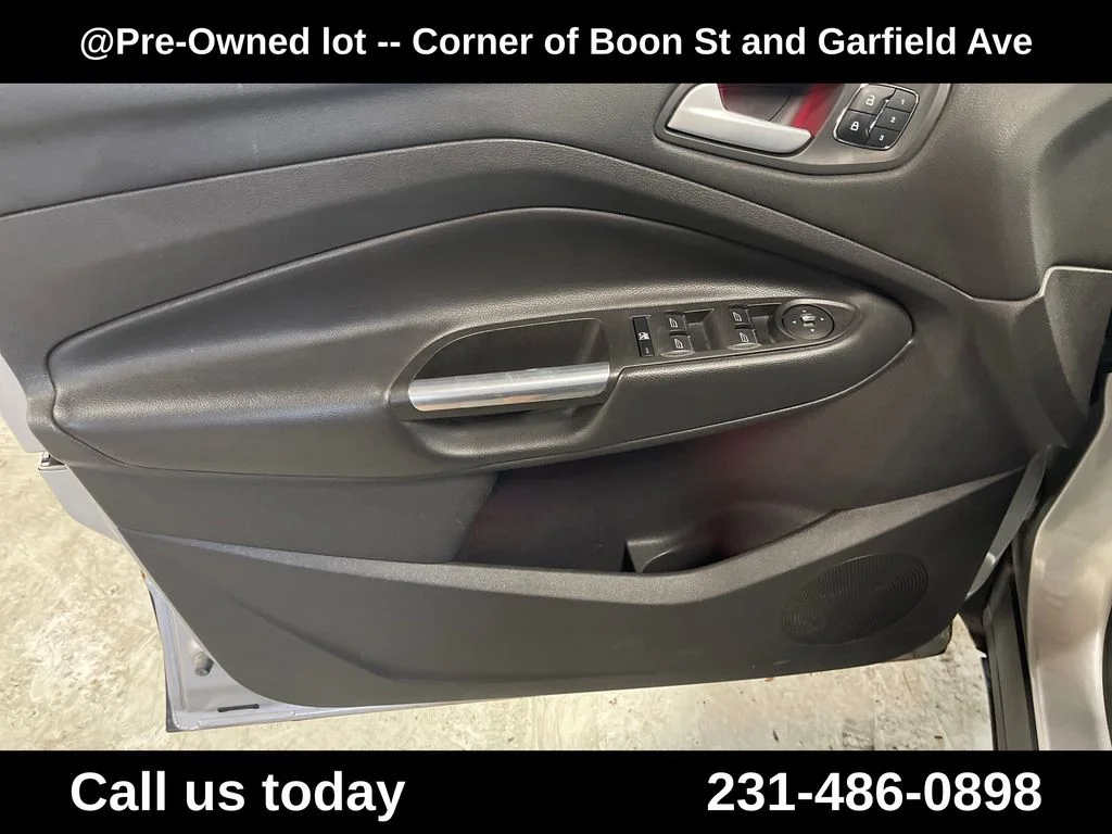 Used 2014 Silver Ford Titanium image 15