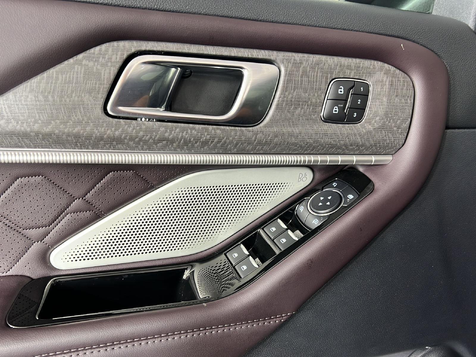 Used 2025 Carbonized Gray Ford Platinum image 3