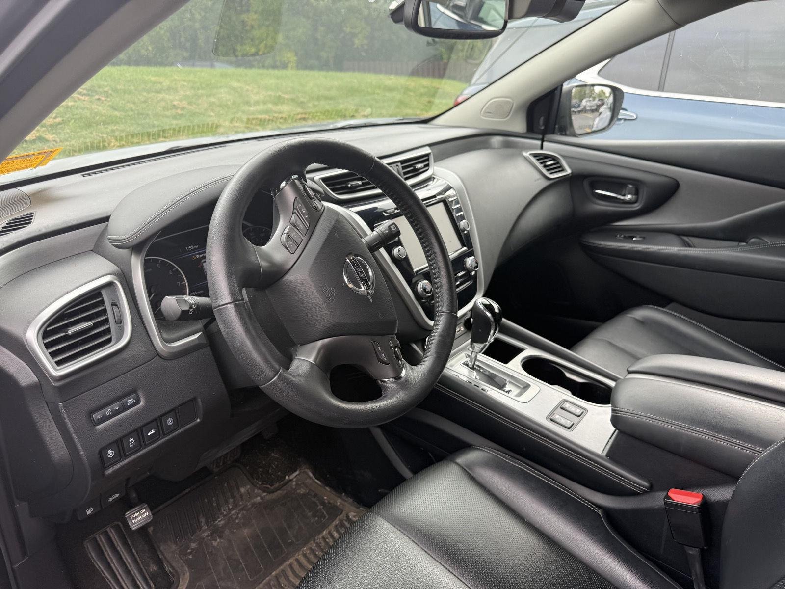 Used 2020 Gun Metallic Nissan SL image 10
