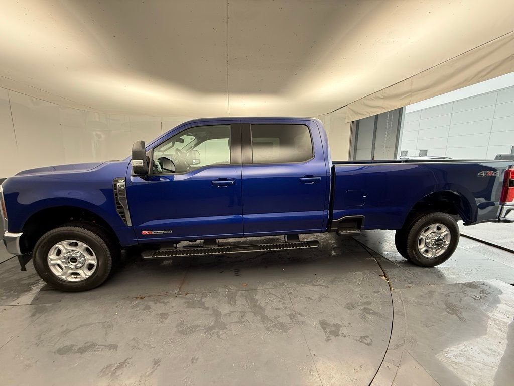 New 2026 Argon Blue Metallic Ford F-250® XLT image 10