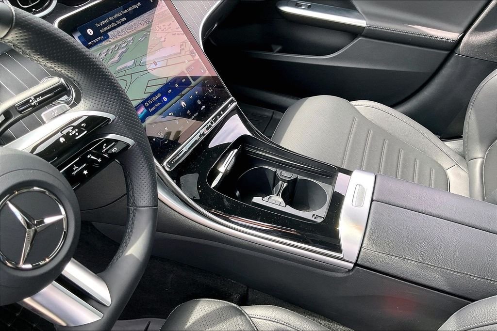 2026 Mercedes-Benz C-Class Sedan C 300 - Photo 12
