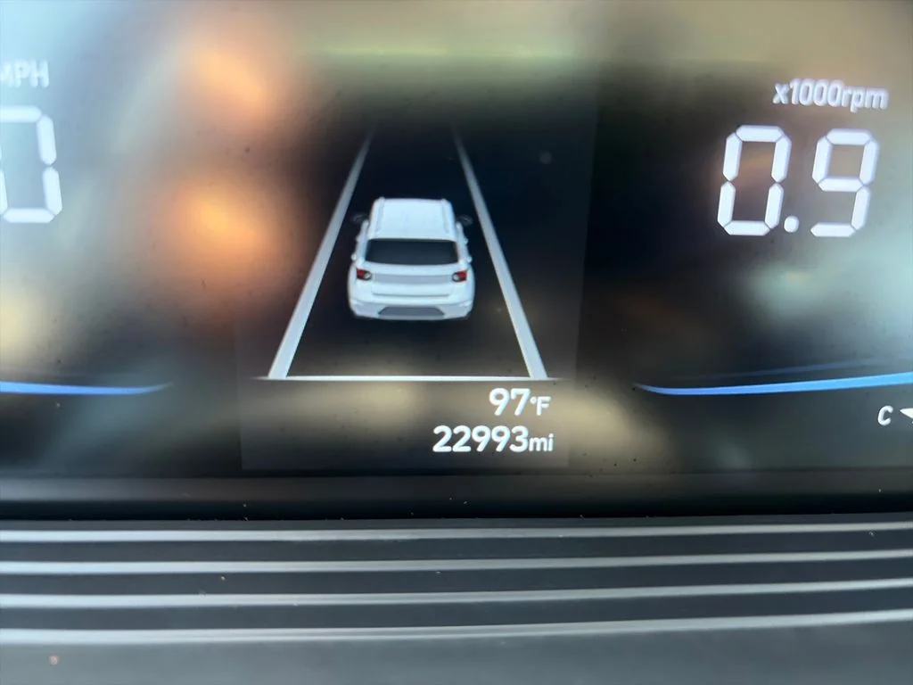 Used 2025 White Hyundai Limited image 17