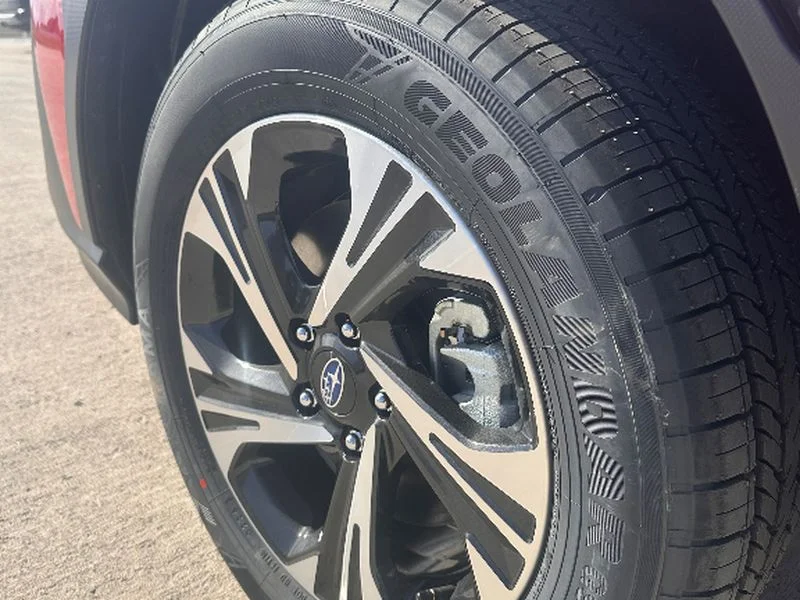New 2026 LITHIUM RED PEARL Subaru Premium image 9