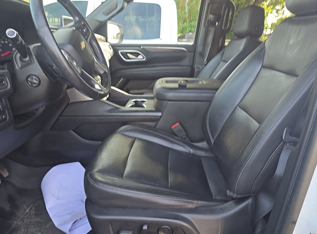 Used 2021 White Chevrolet LT image 6
