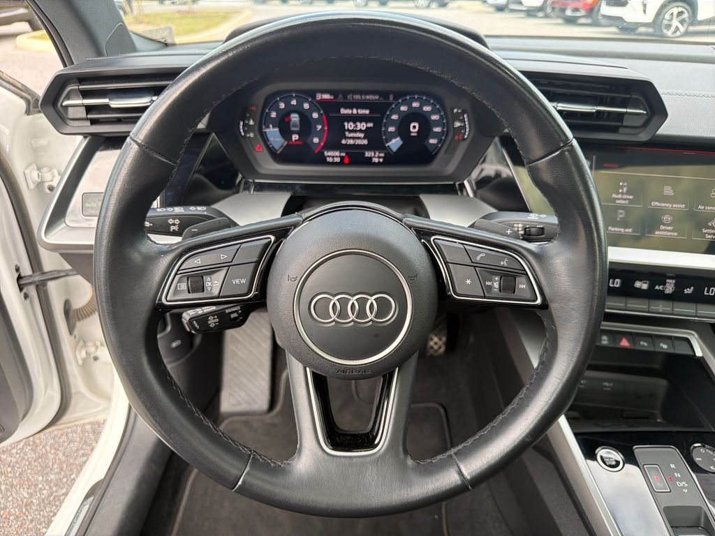 Used 2024  Audi 40 Premium image 23