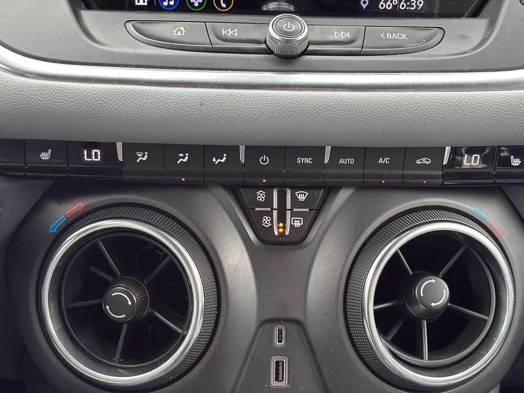 Used 2020 Blue Chevrolet LT image 19