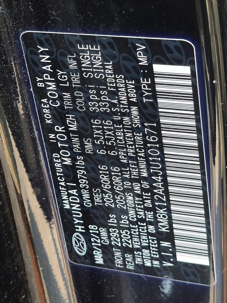 Used 2018 Ultra Black Hyundai SE image 15