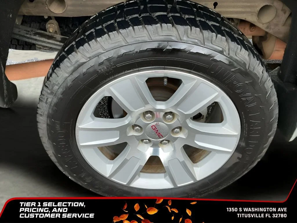 Used 2015 EMERALD GREEN METALLIC GMC SLT image 16