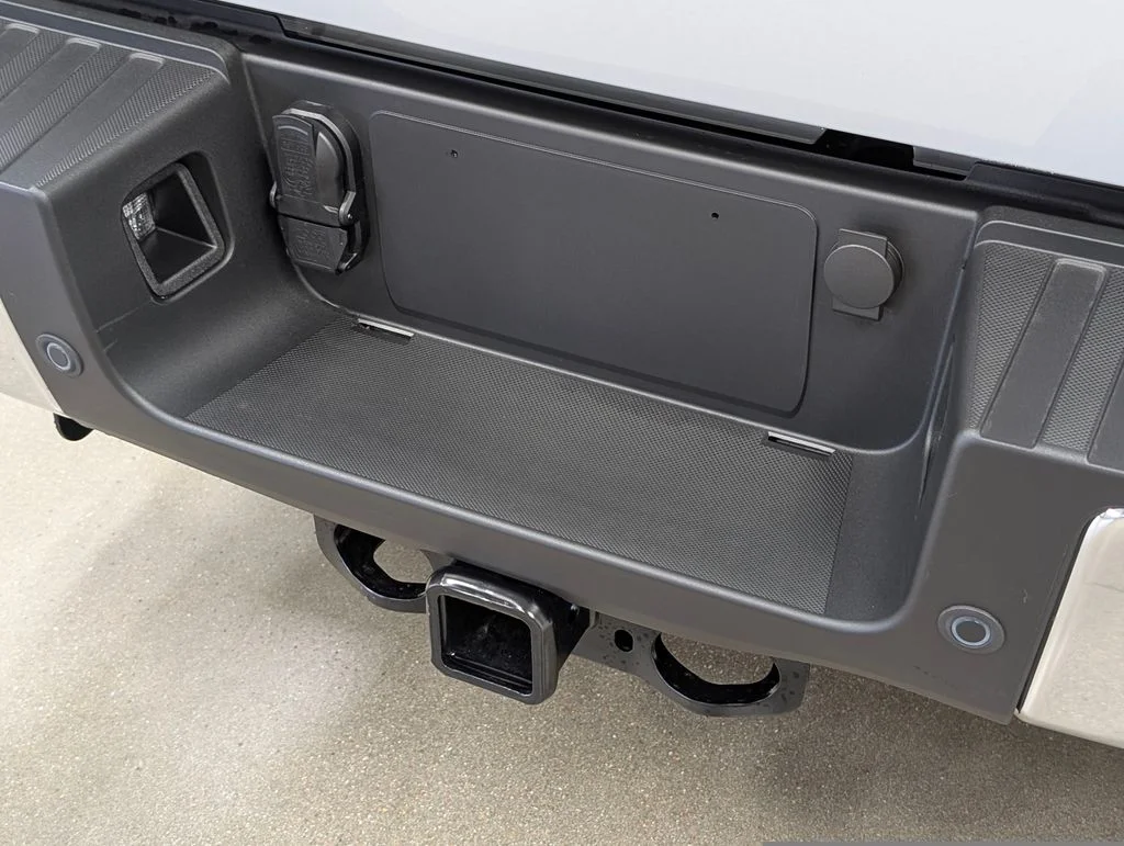 New 2026 Avalanche Ford F-250® Lariat® image 29