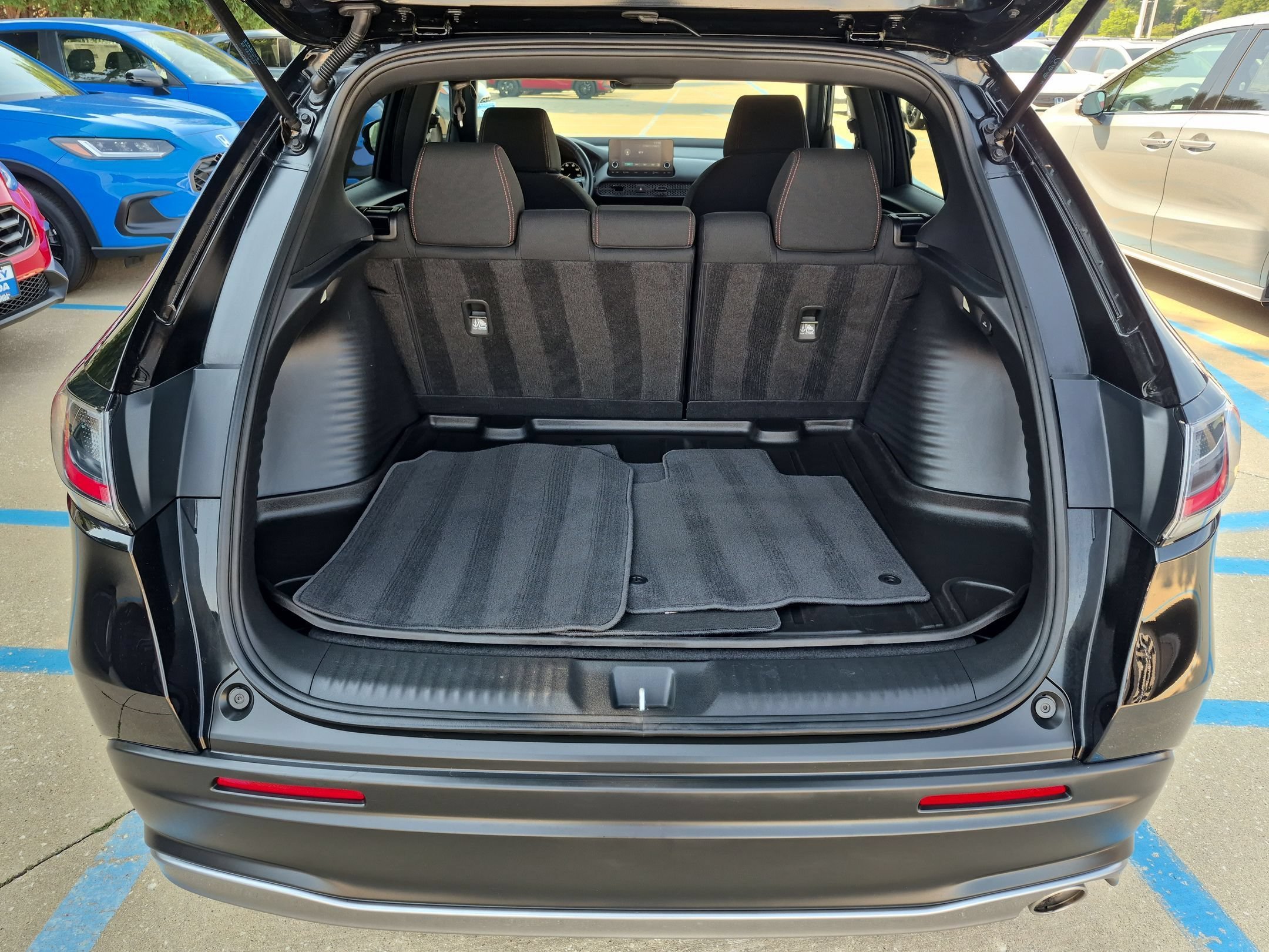 2025 Honda HR-V Sport - Photo 26