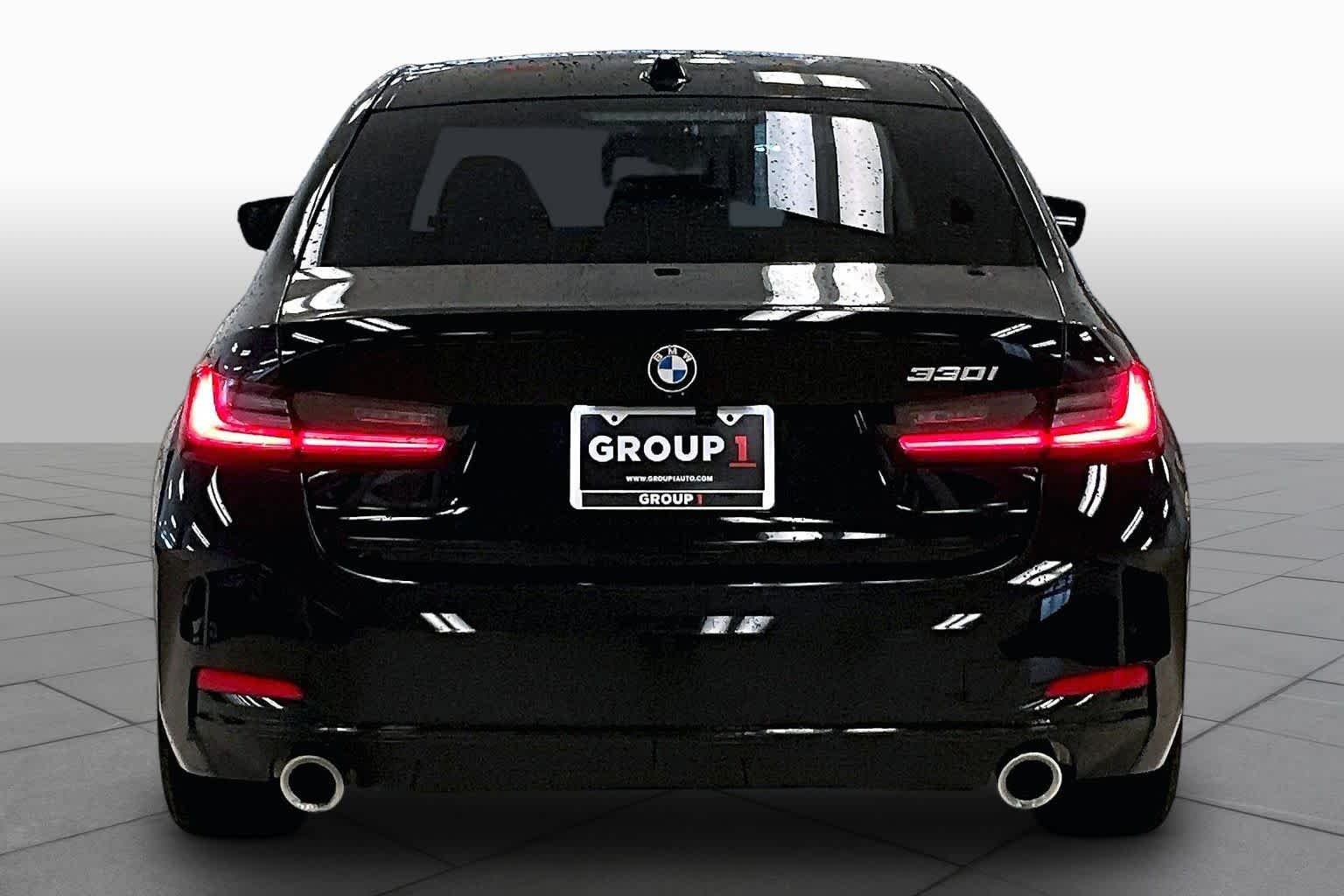 Used 2024 Jet Black BMW 330i image 4