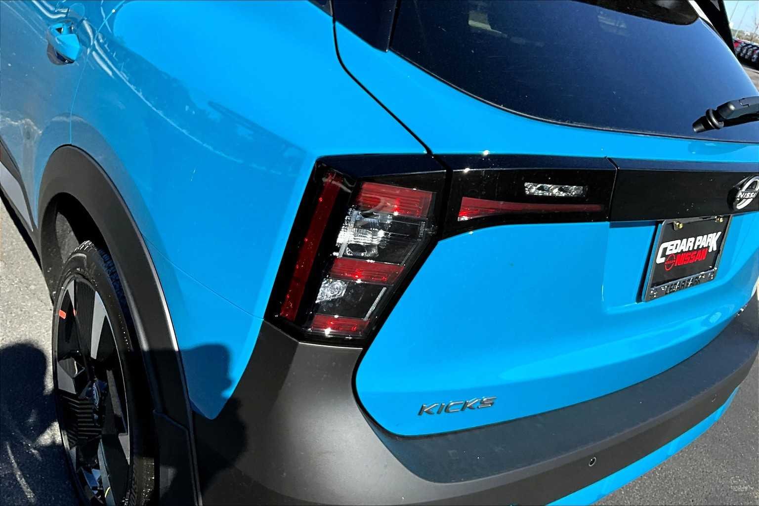 2026 Nissan KICKS SR - Photo 14