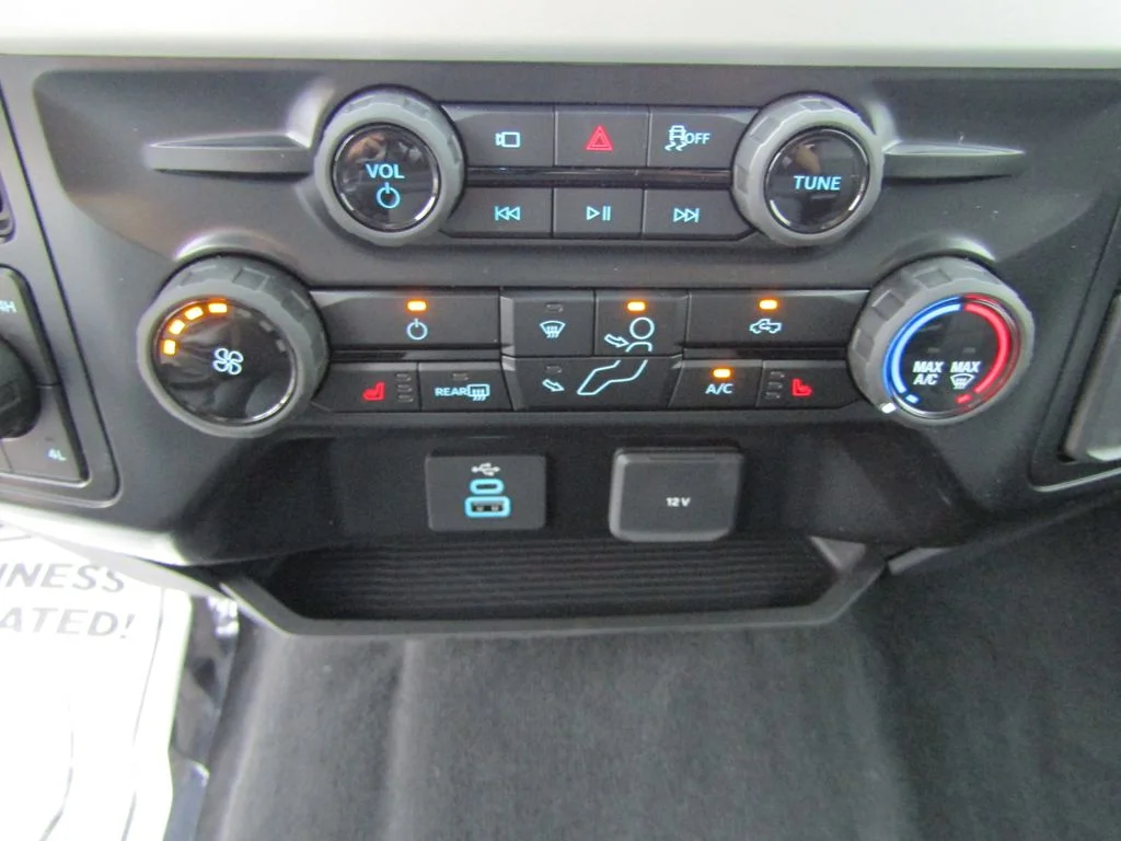 New 2026 Agate Black Metallic Ford F-350® XLT image 24