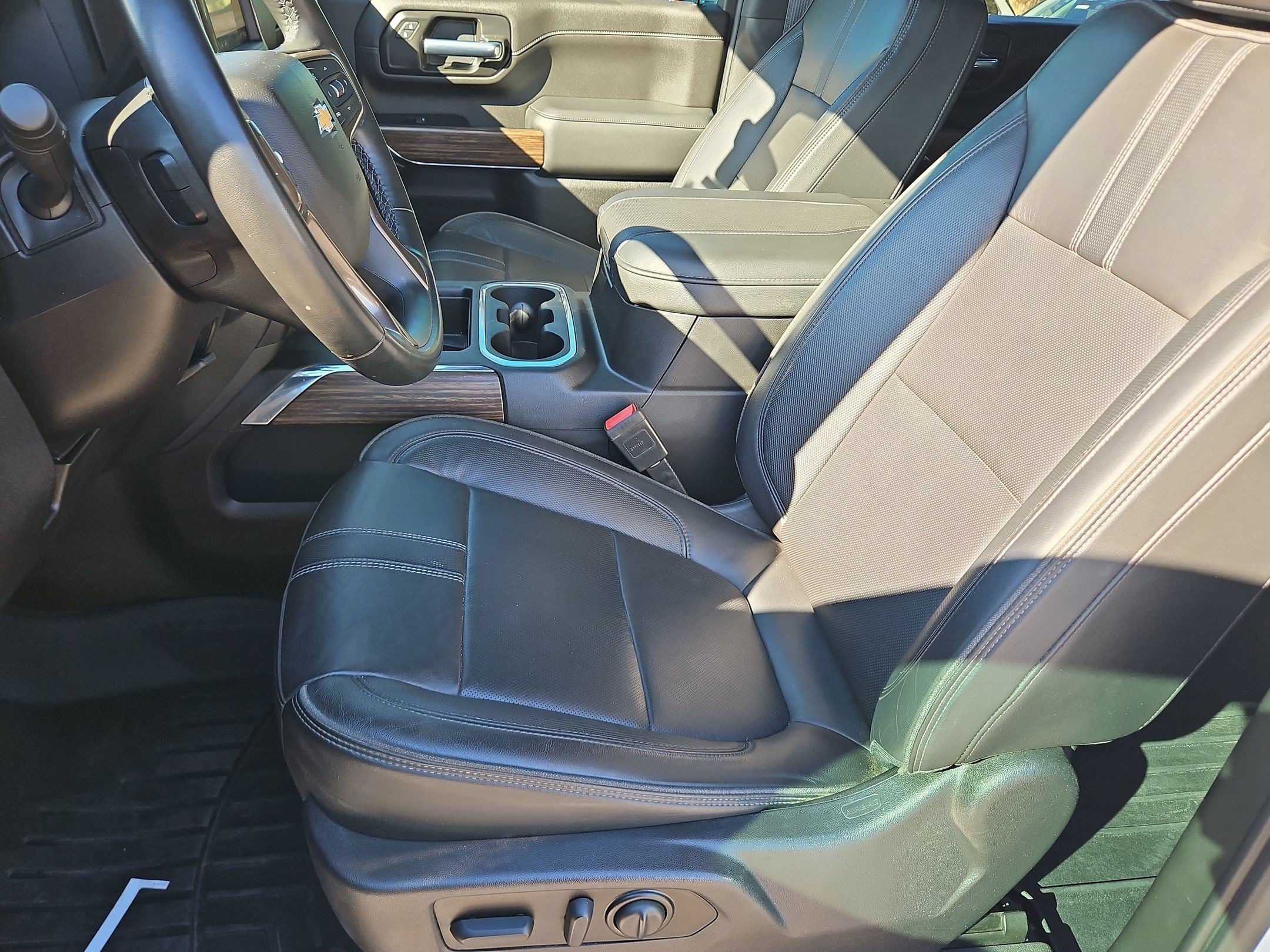 2023 Chevrolet Silverado 3500HD High Country - Photo 24