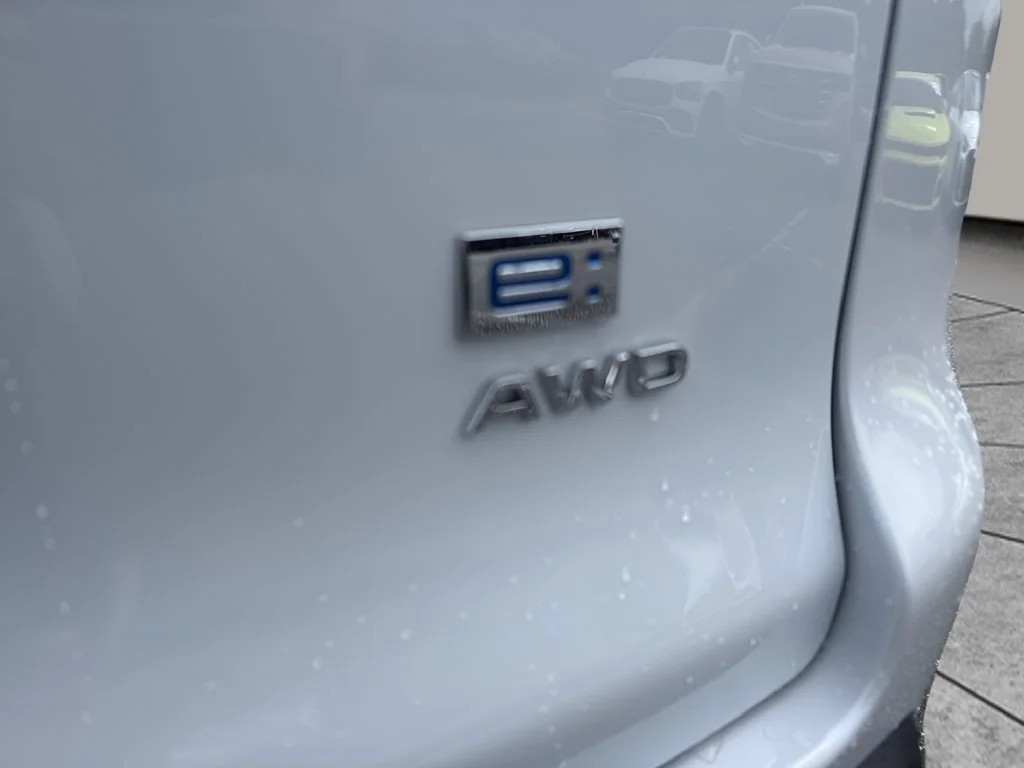 Used 2026 White Honda EX image 28