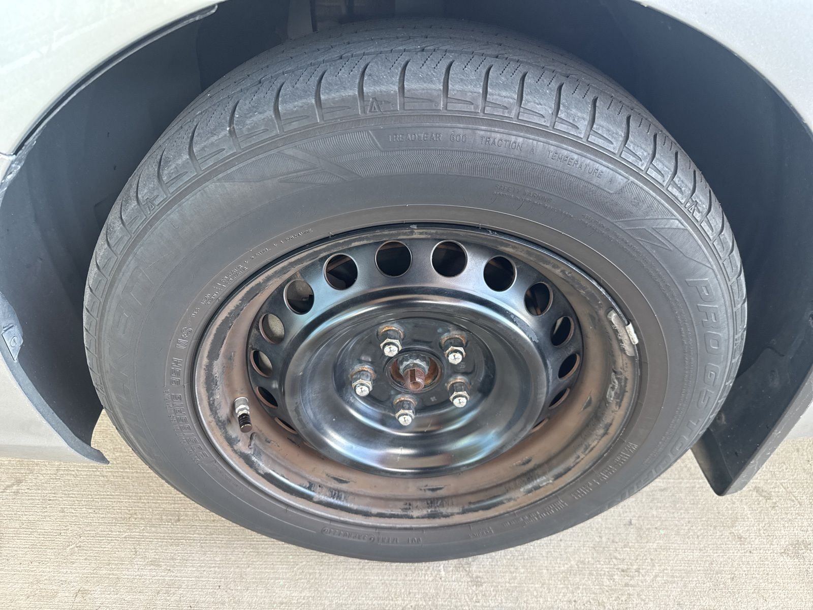 Used 2015 Toyota Camry XLE with VIN 4T4BF1FK4FR455846 for sale in Dallas, TX