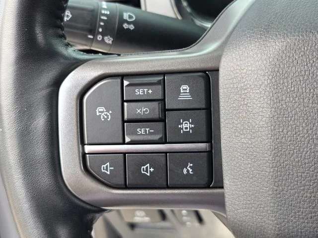 Used 2021 Silver Ford Lariat image 26