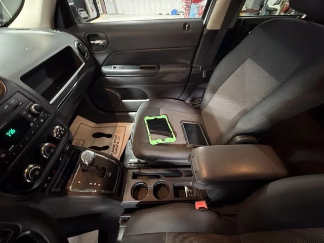 Used 2011 White Jeep Sport image 22
