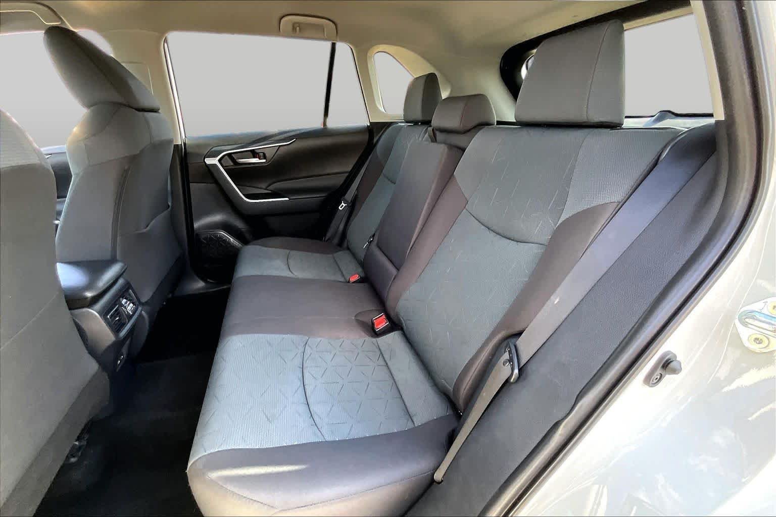 Used 2025 Ice Cap Toyota XLE image 20