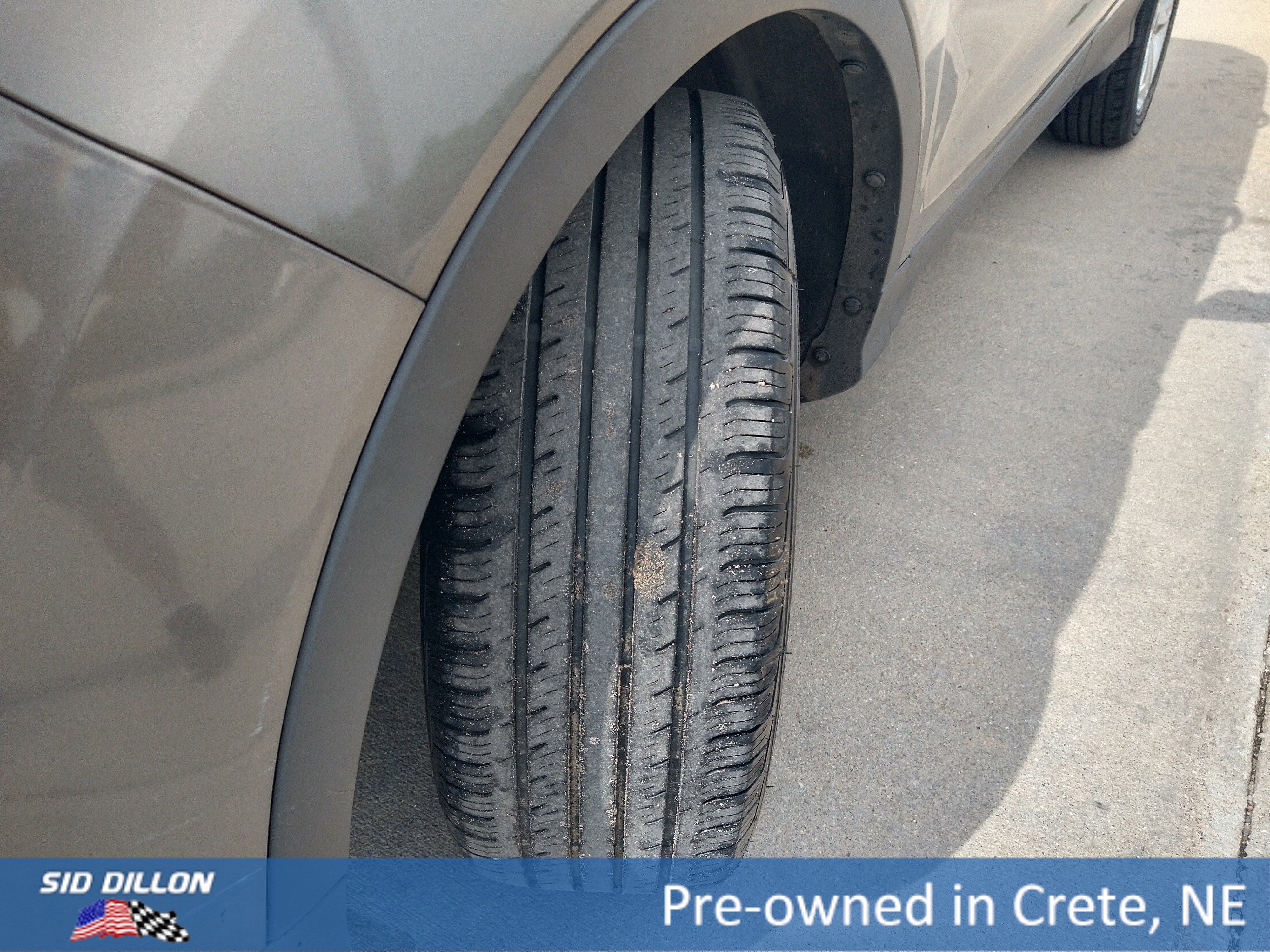 Used 2014 Sterling Gray Metallic Ford SE image 10
