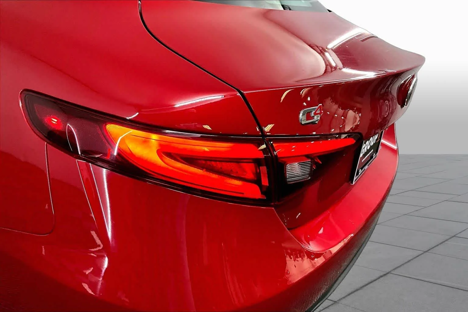 Used 2018 Alfa Rosso Alfa Romeo Ti Sport image 28