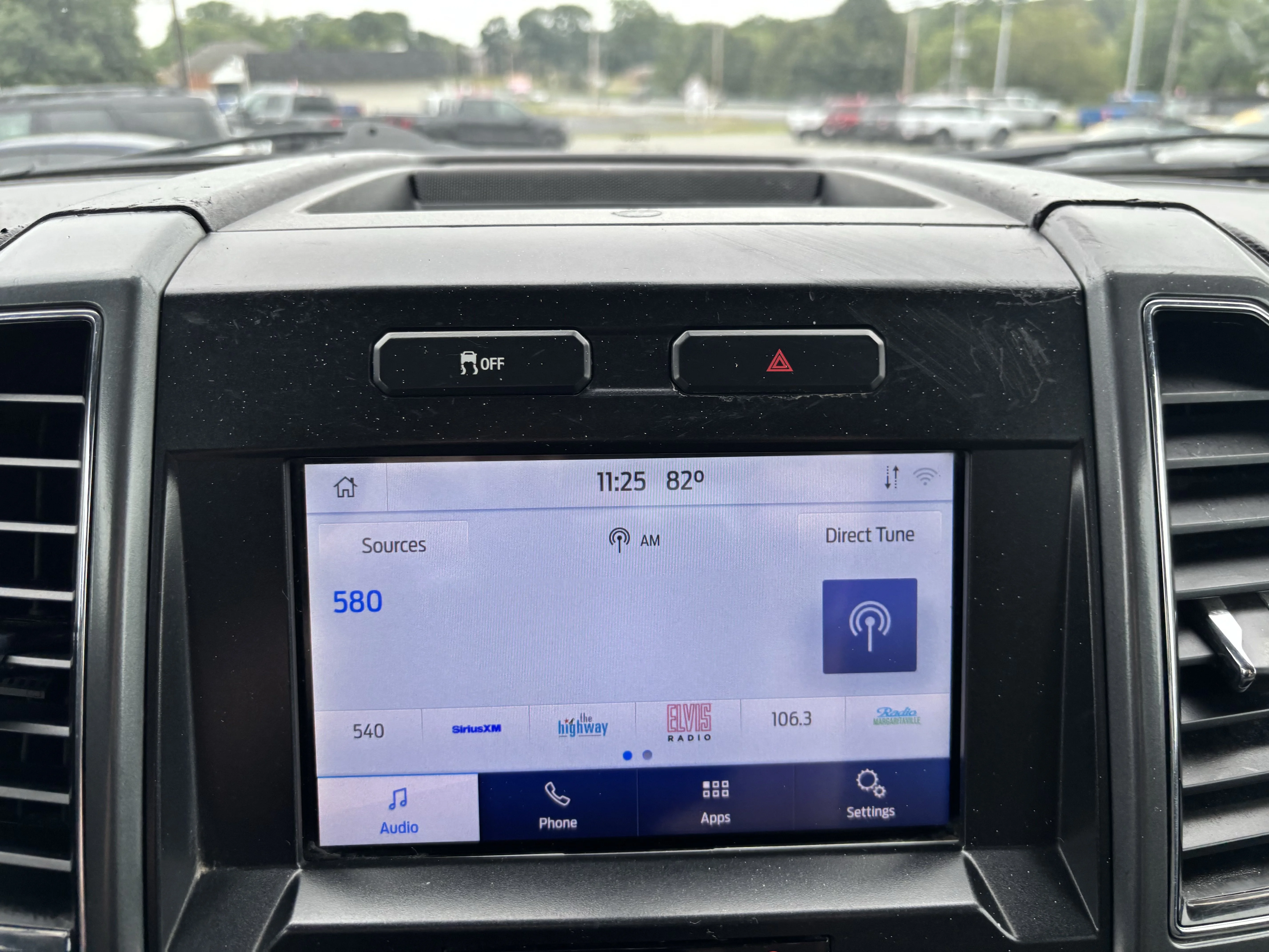 Used 2022 Oxford White Ford XLT image 53