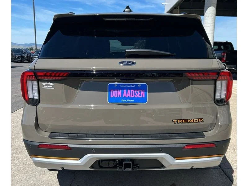 New 2026 MARSH GRAY Ford Tremor image 24