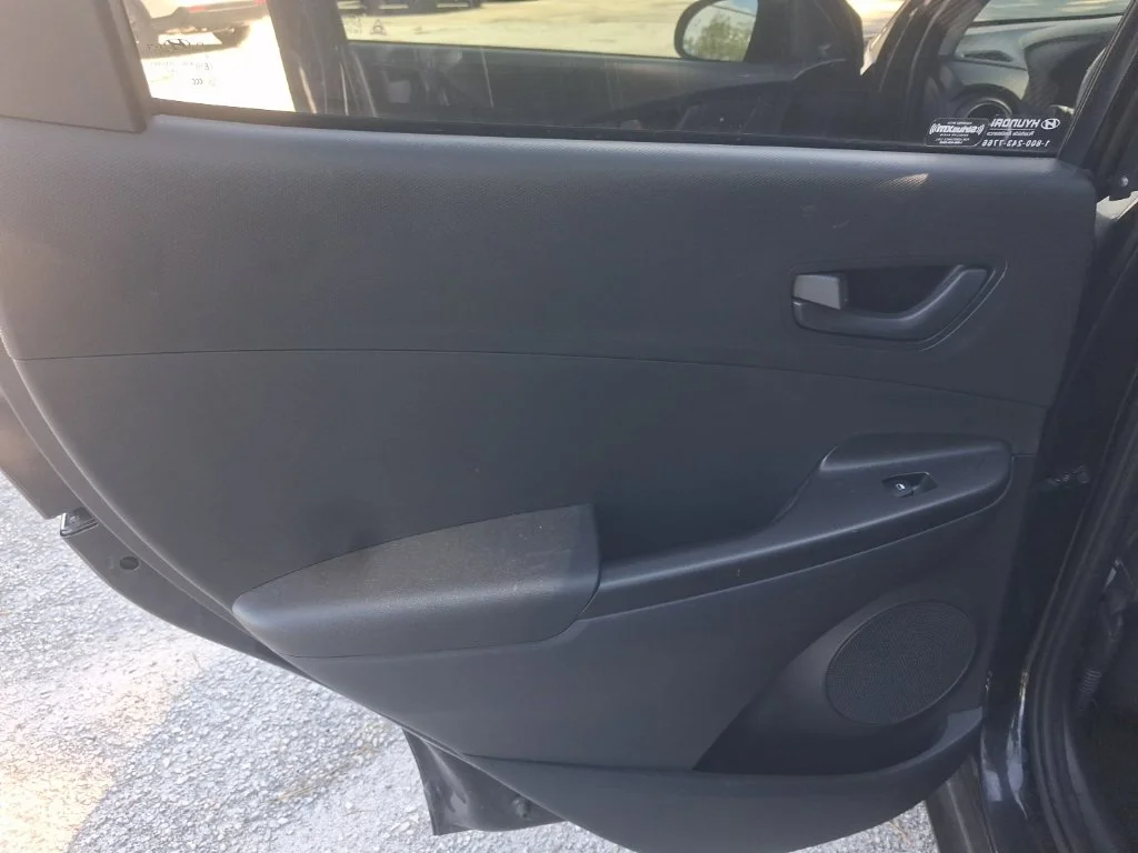 Used 2020 Black Hyundai SEL image 21