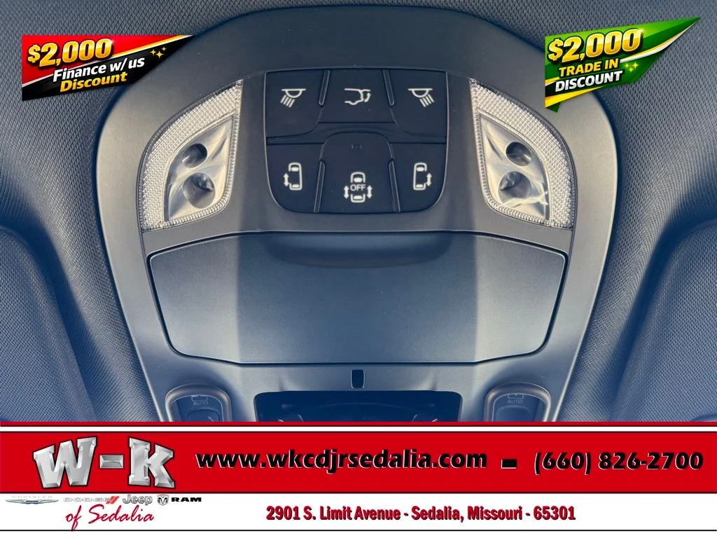 2026 Chrysler Pacifica Limited - Photo 19