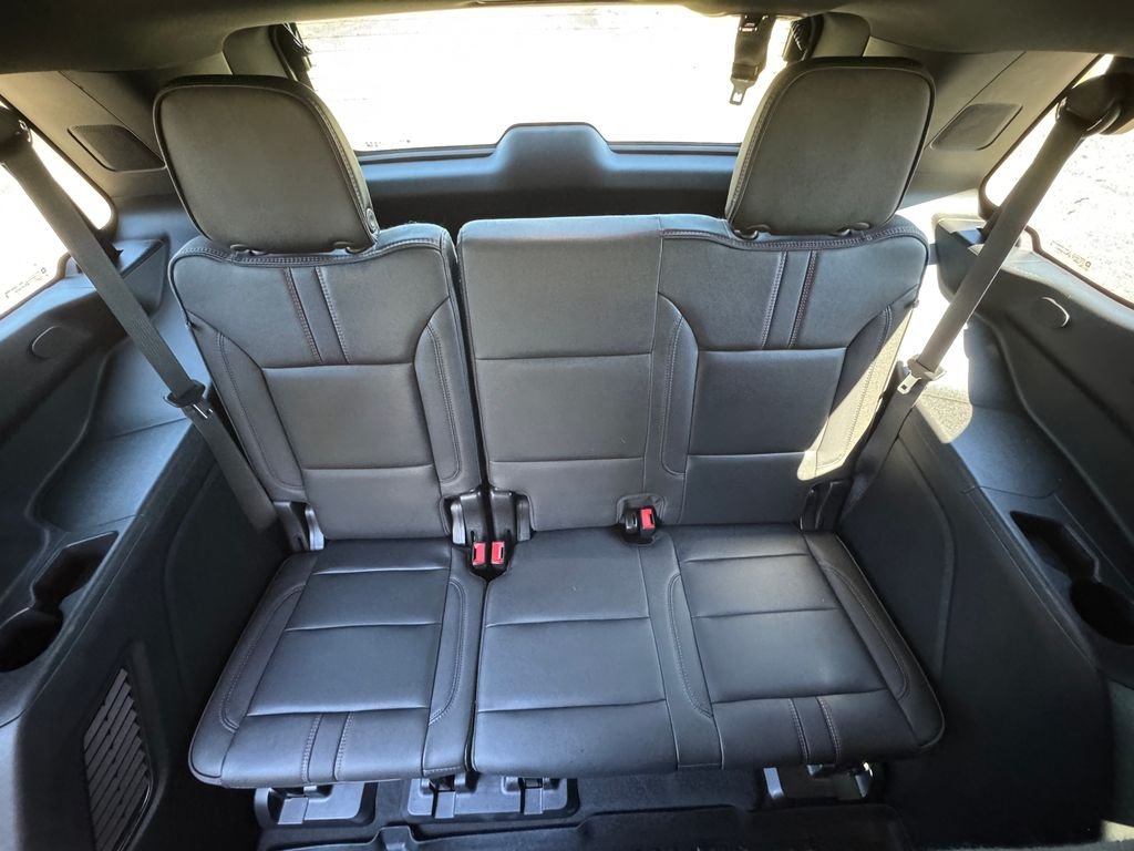 Used 2023 Black Chevrolet RST image 27