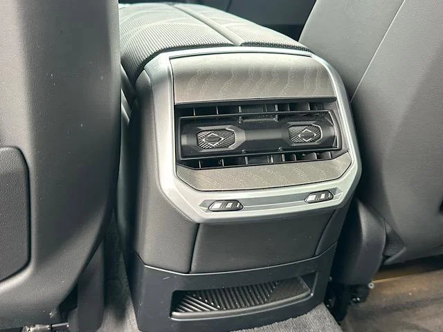 Certified Used 2023 Alpine White BMW 760i xDrive image 24