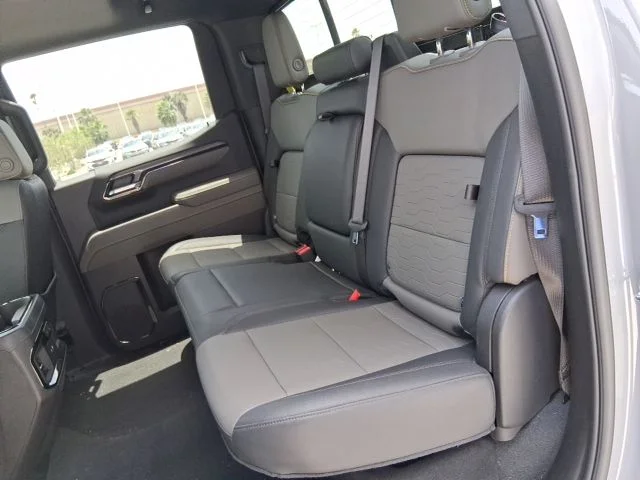Used 2025 Gray Chevrolet ZR2 image 16