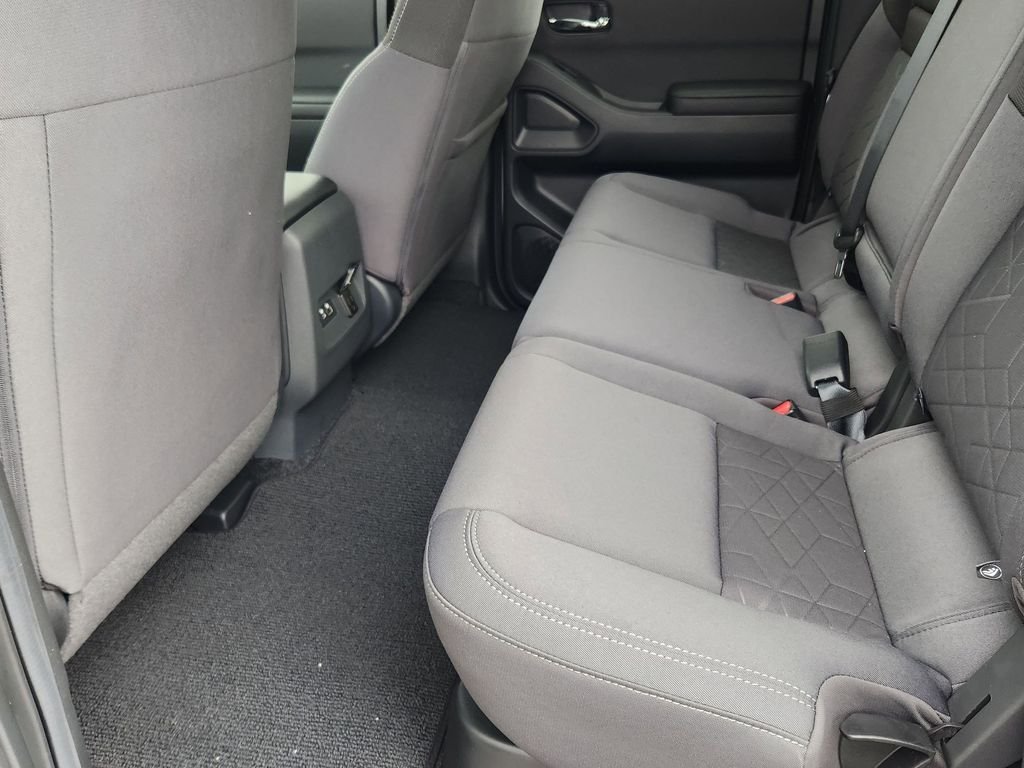 2026 Nissan Frontier SV - Photo 14