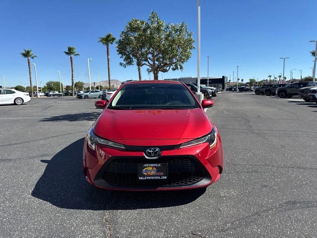 Used 2021 Red Toyota LE image 4
