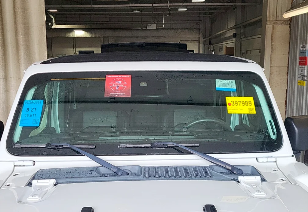 Used 2024 White Jeep Sahara 4xe image 10