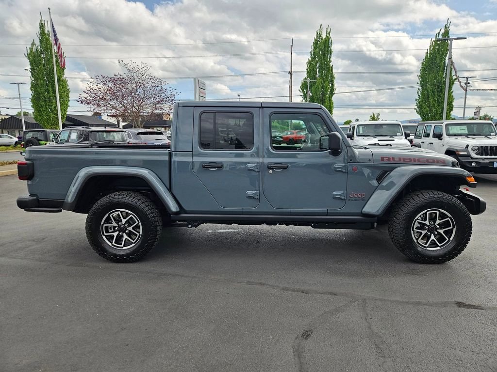 New 2026 Anvil Clear-Coat Exterior Paint Jeep Rubicon image 7