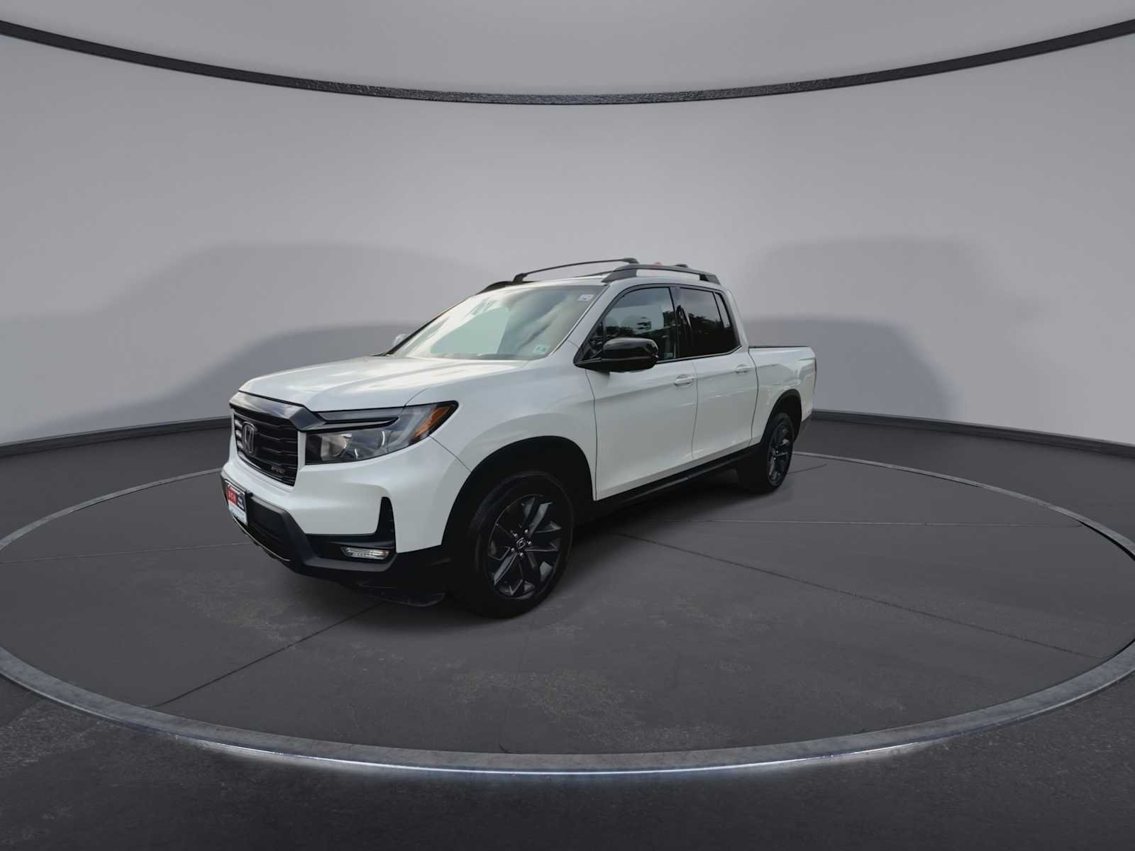 Used 2023 Platinum White Pearl Honda Sport image 4