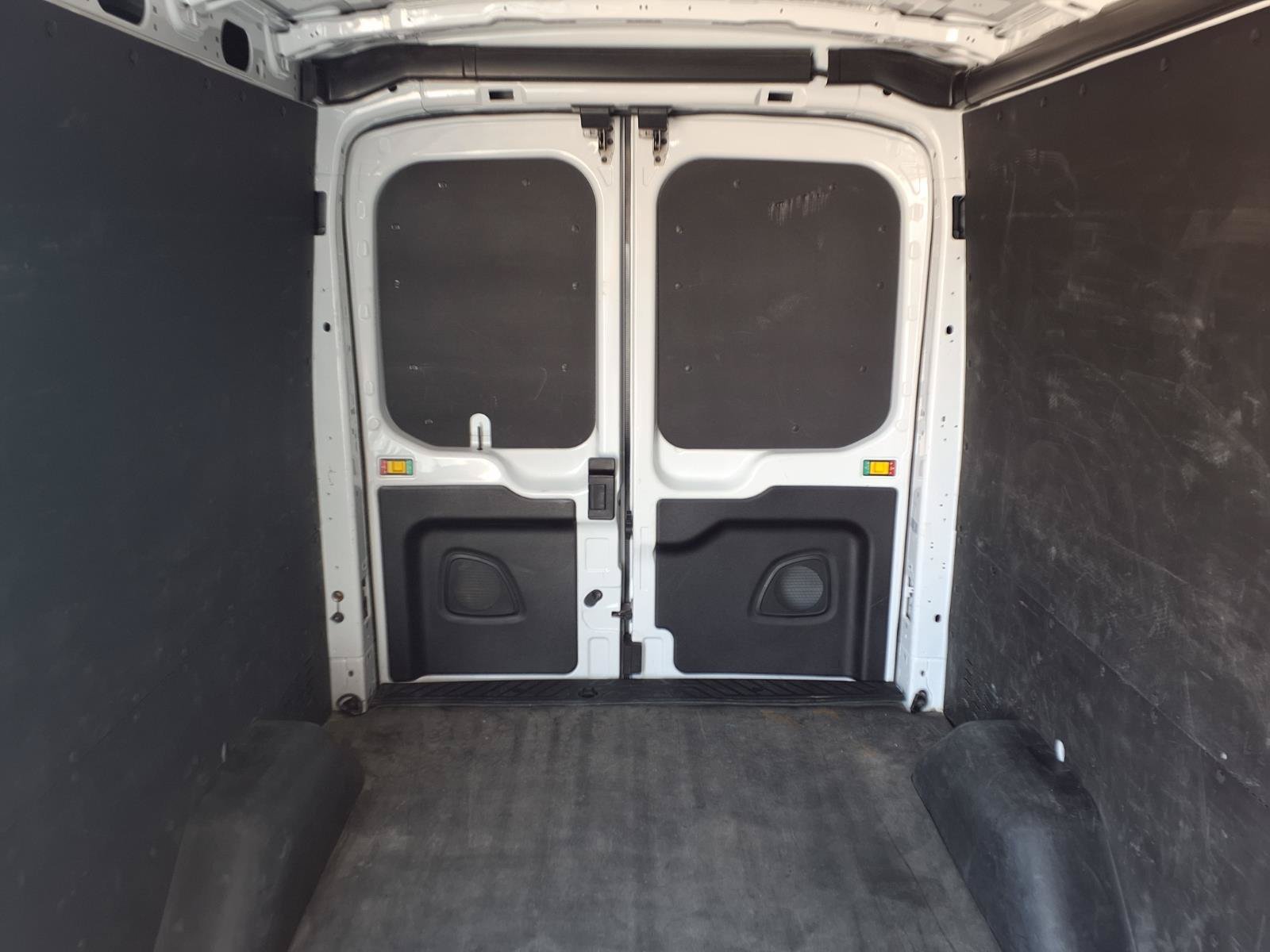 Certified Used 2024 Oxford White Clearcoat Ford Base image 7
