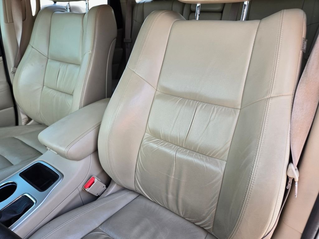 Used 2016 White Jeep Limited image 16