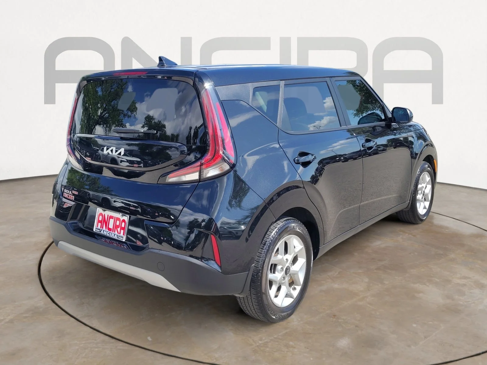Certified Used 2023 Fusion Black Kia LX image 14