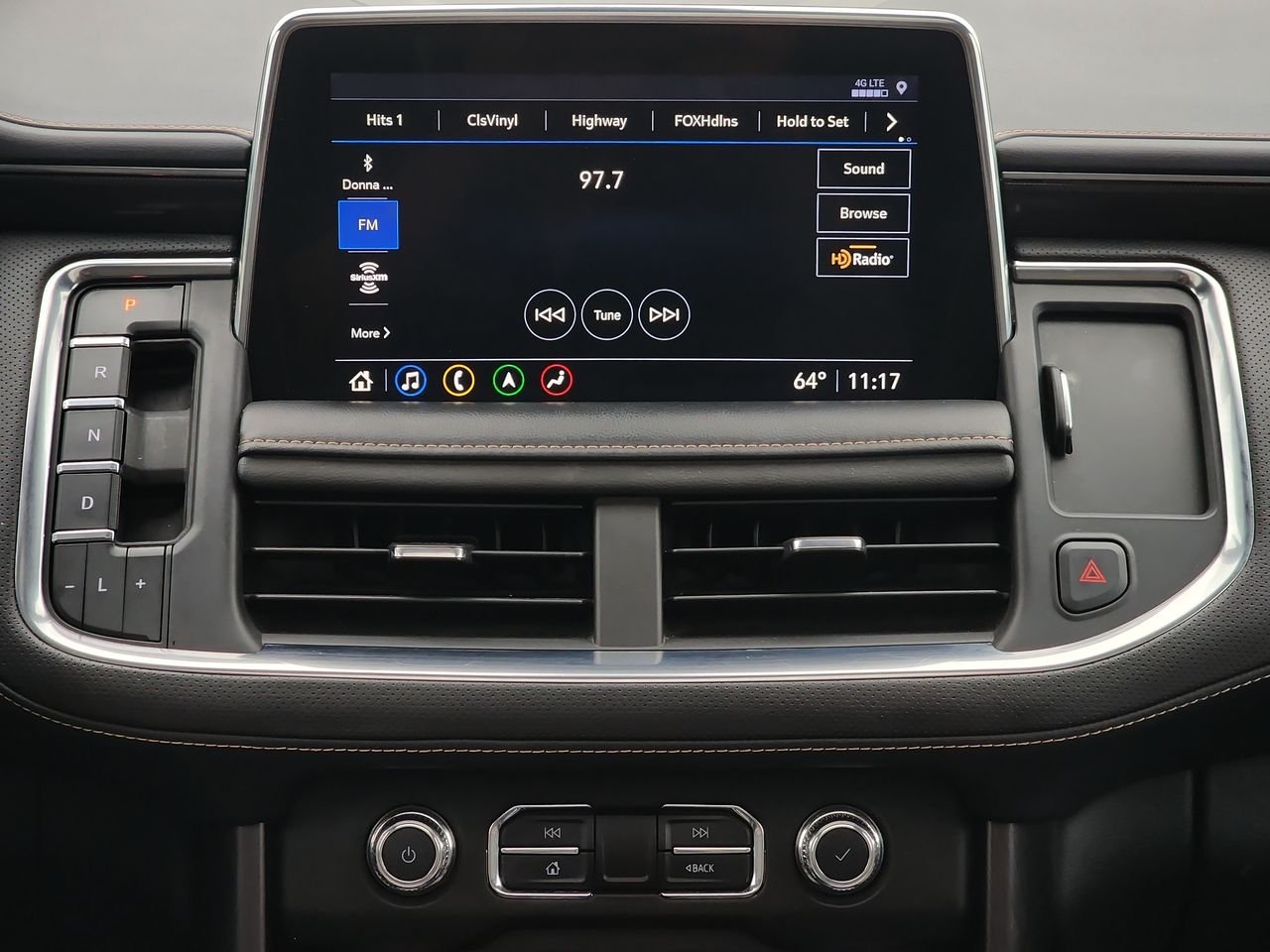 Used 2021 White GMC AT4 image 15