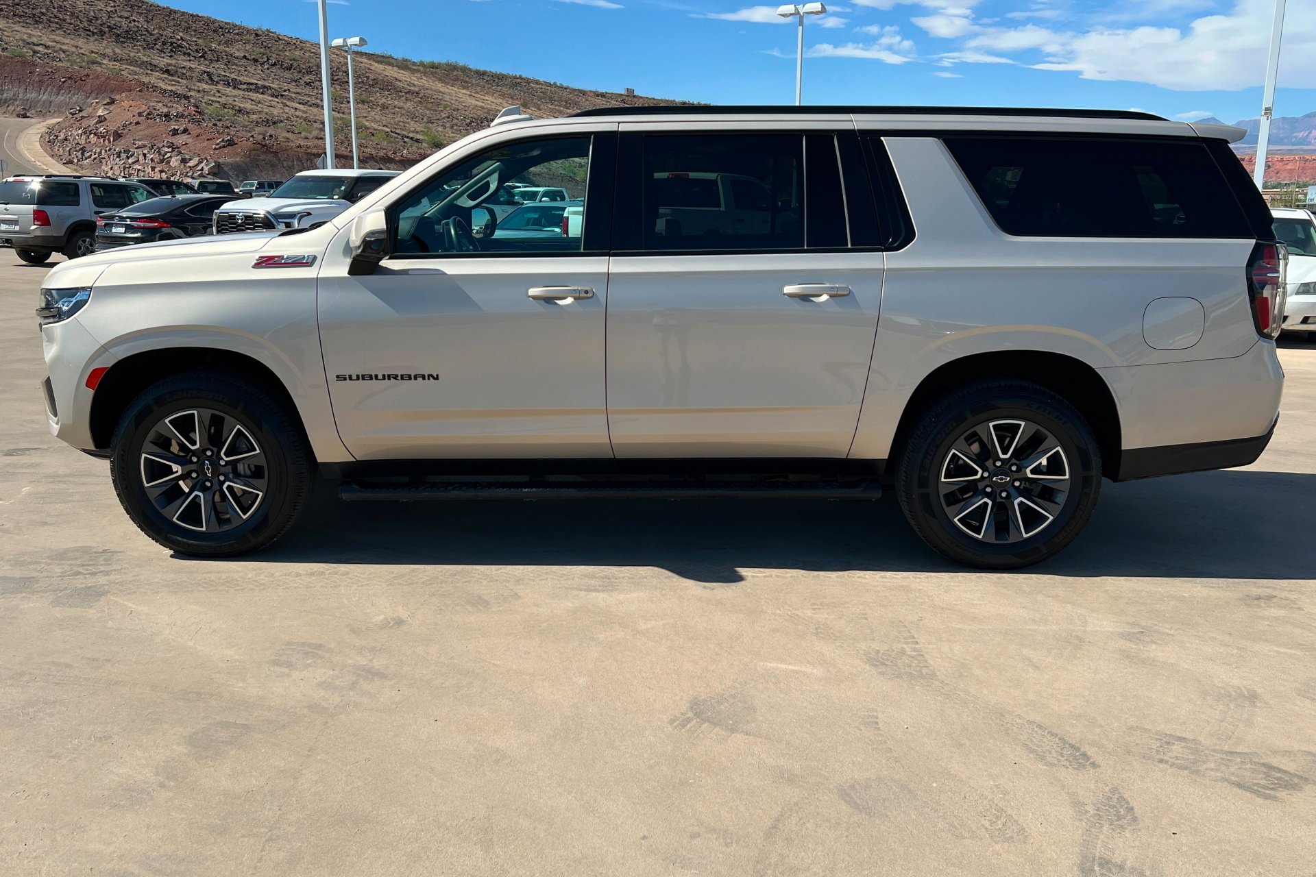 Used 2021 Empire Beige Metallic Chevrolet Z71 image 2