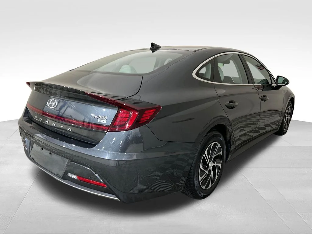 Used 2022 Gray Hyundai Blue image 5