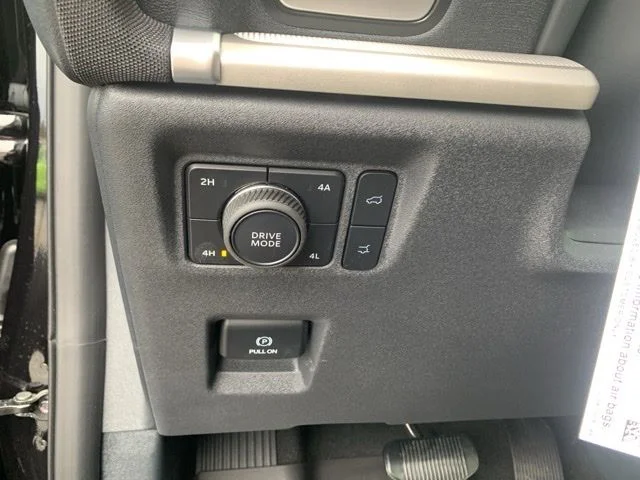 New 2025 Black Ford Active image 20