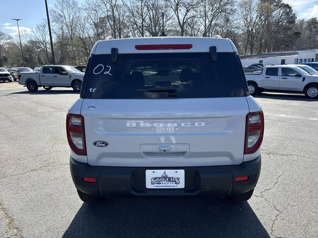 New 2026 White Ford Big Bend image 6