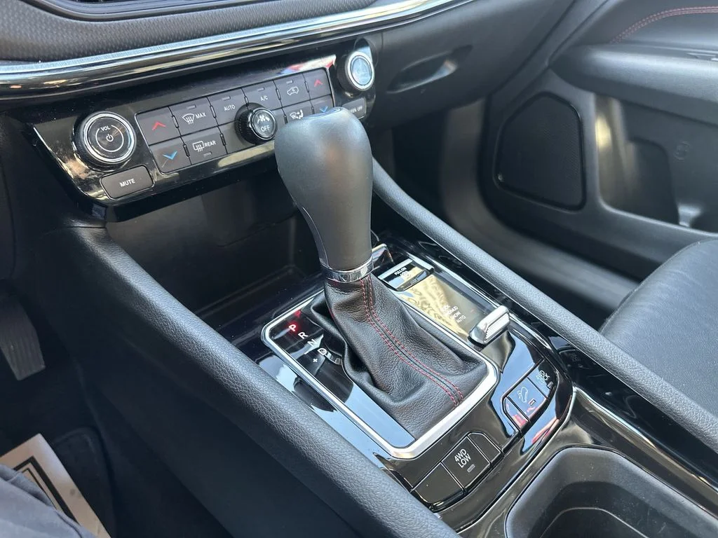 Used 2022 Blue Jeep Trailhawk image 19