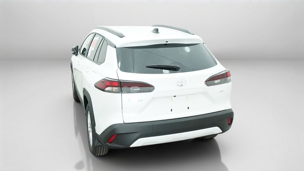 New 2026 Wind Chill Pearl Toyota LE image 13